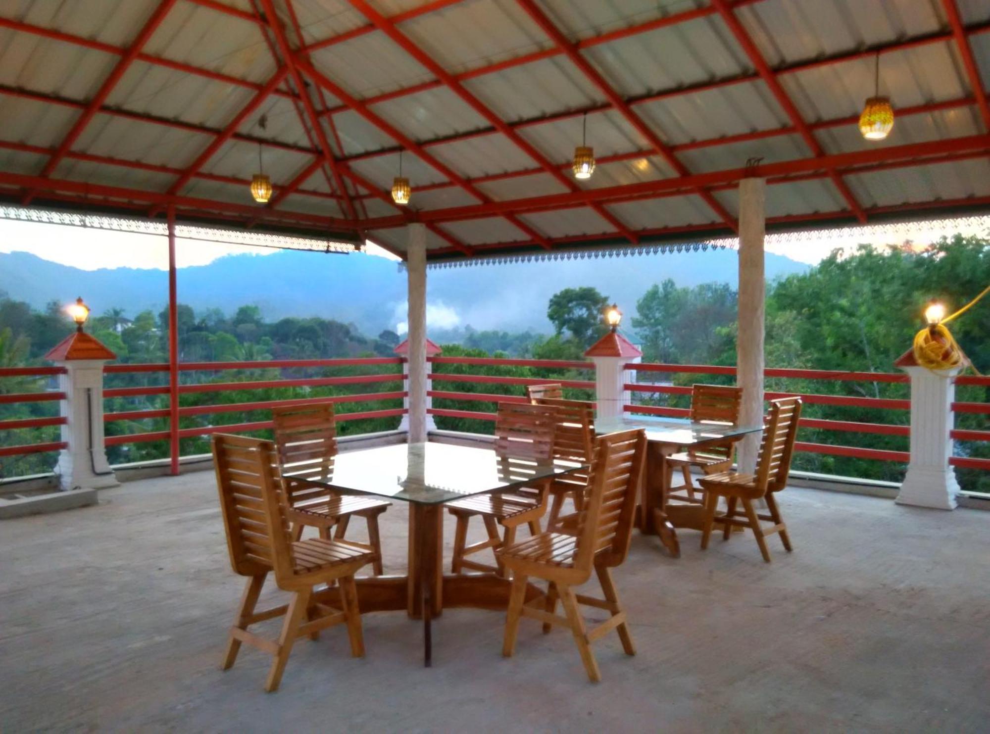 Panthalams Homestay Thekkady Kültér fotó