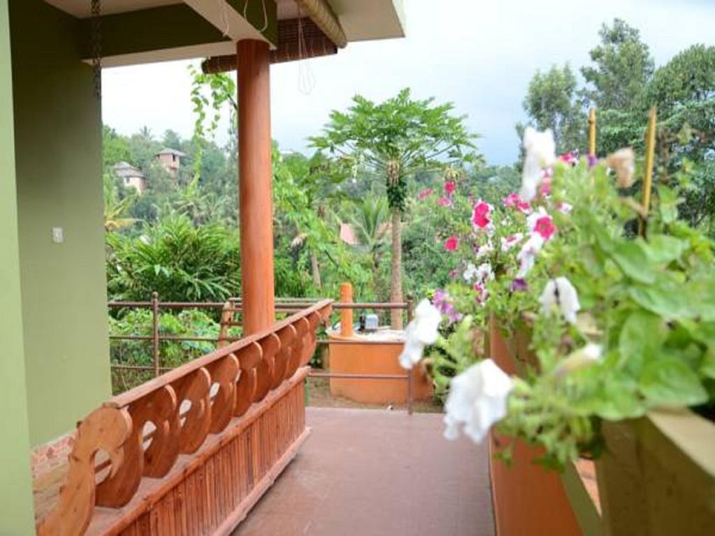 Panthalams Homestay Thekkady Kültér fotó
