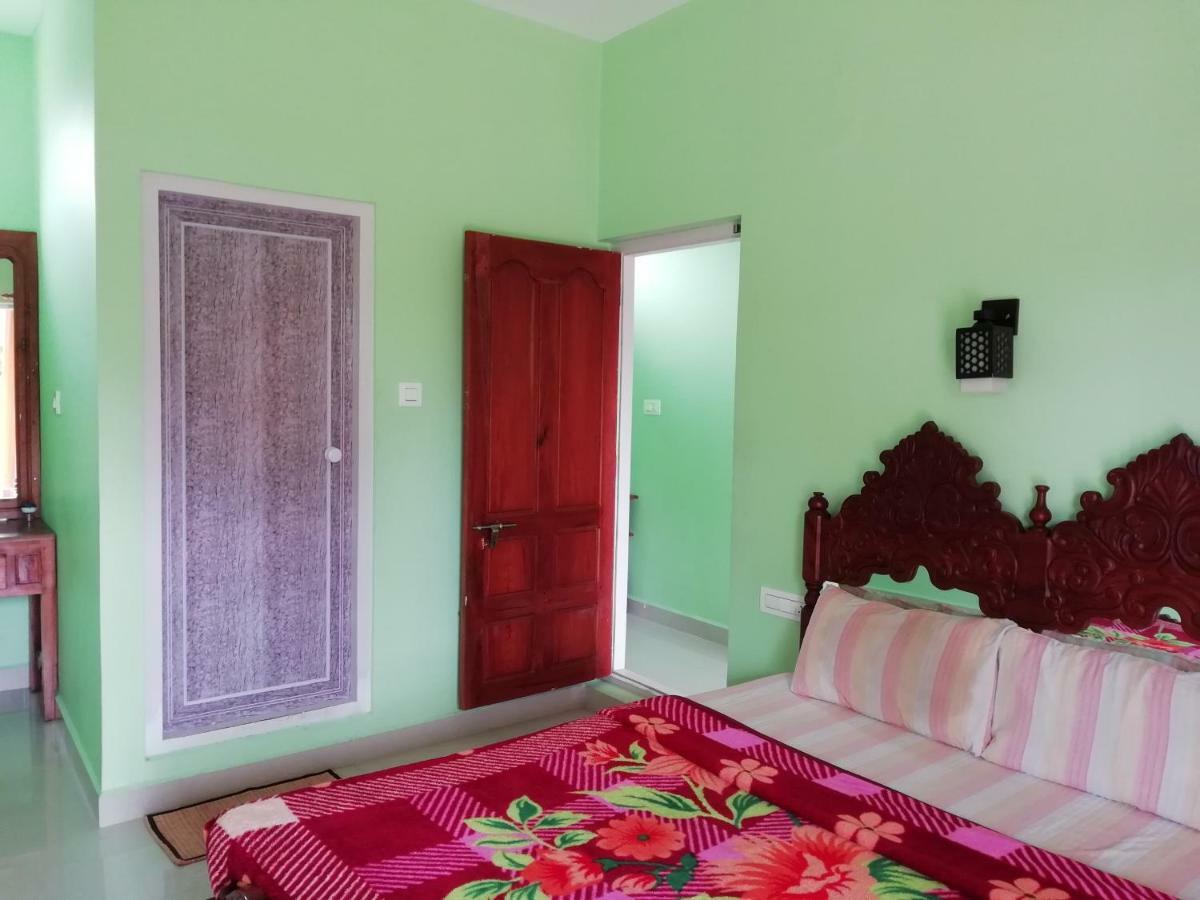 Panthalams Homestay Thekkady Kültér fotó