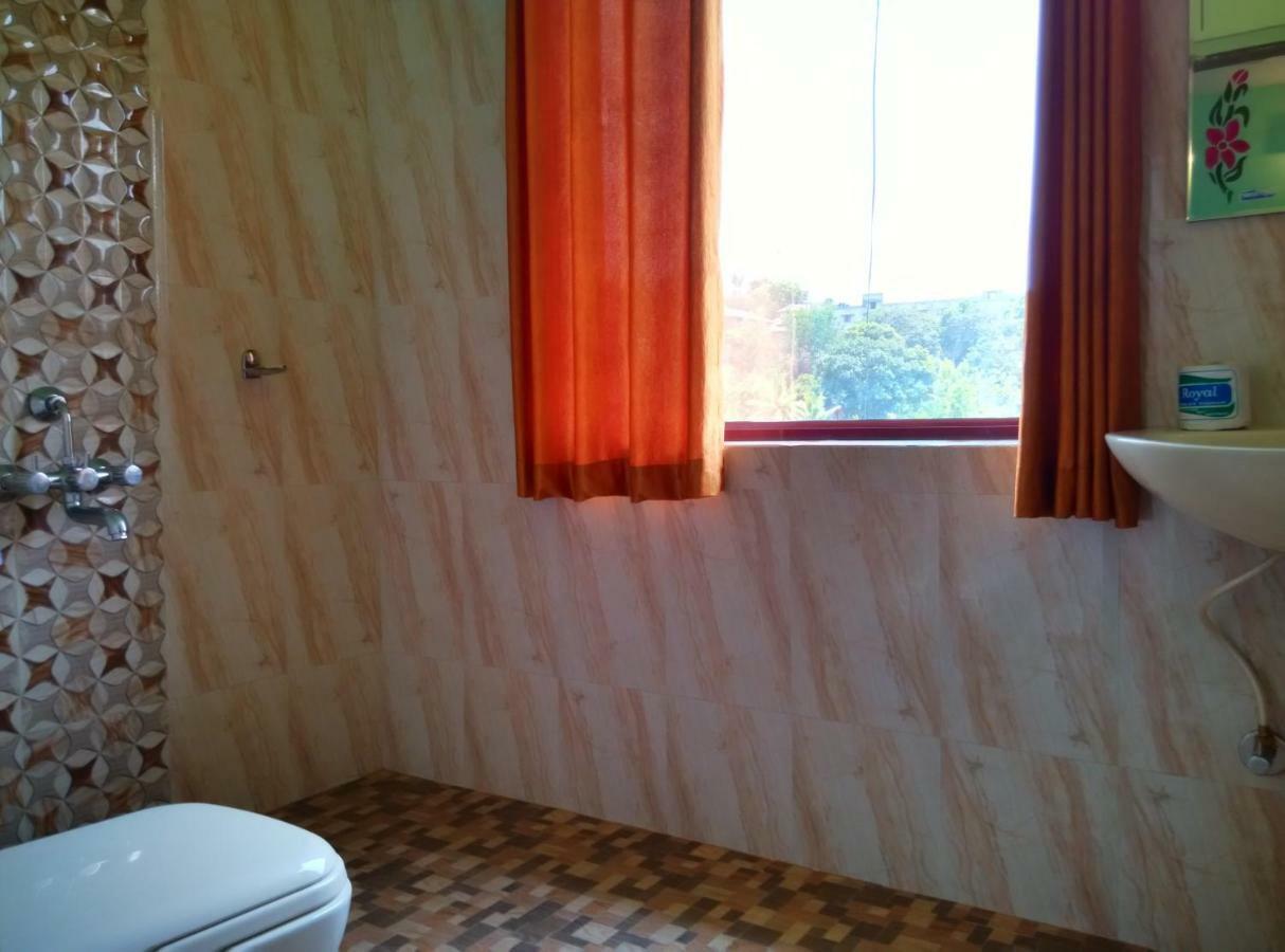 Panthalams Homestay Thekkady Kültér fotó